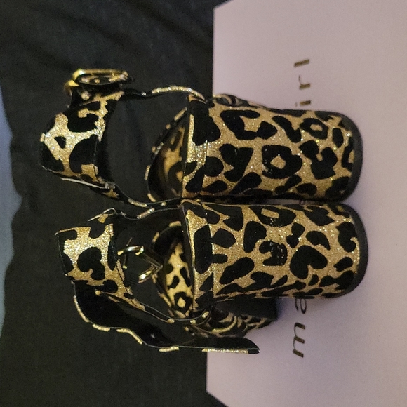 Madden girl platforms size 6. - Picture 4 of 7